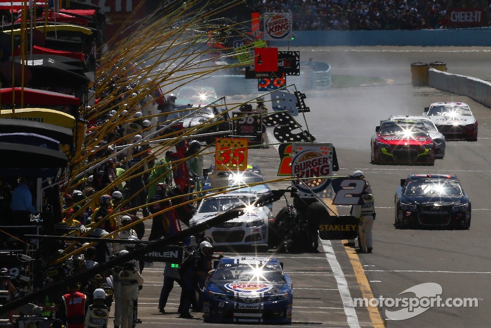 Pit action