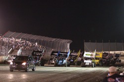 4 Sprintcars im Kampf