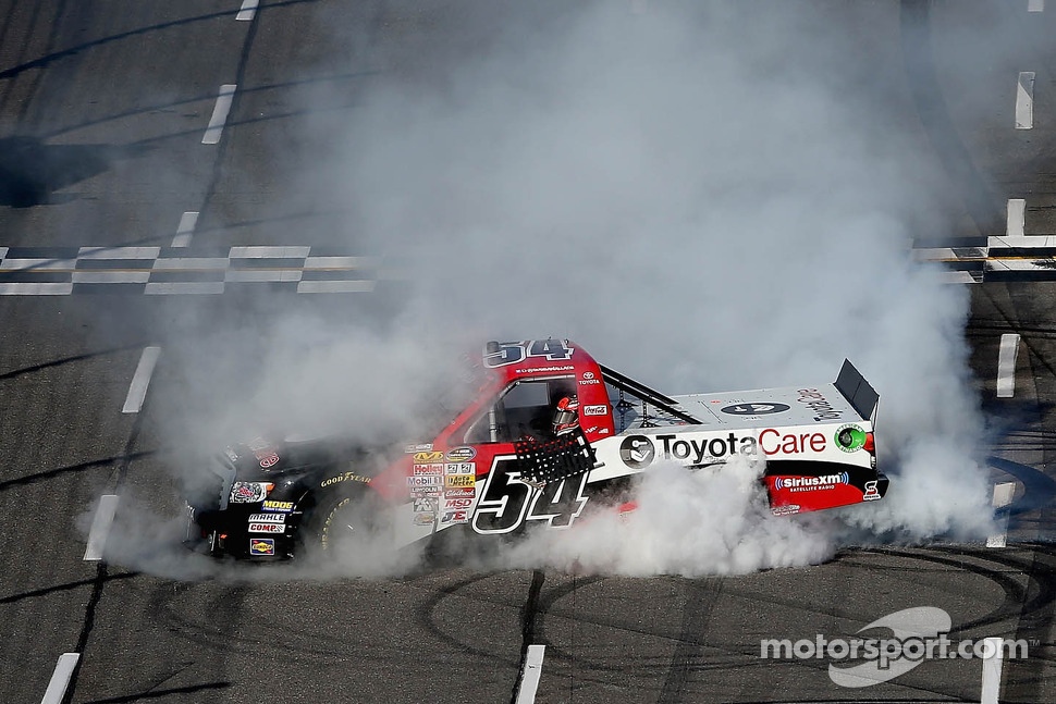 Race winner Darrell Wallace Jr.