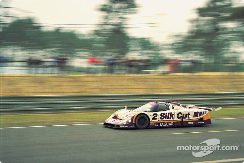 #2 Silk Cut Jaguar Jaguar XJR-9