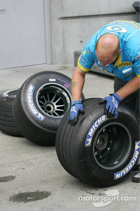 Інспекція шин Michelin