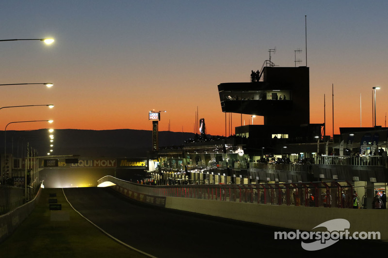 12h Bathurst 2015