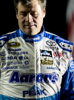 Michael Waltrip, Michael Waltrip Racing, Toyota