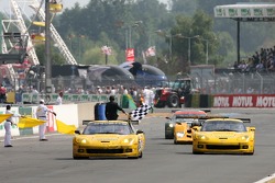 克尔维特车队64号克尔维特C6.R GT1:奥利弗·格文、奥利维尔·贝雷塔、扬·马格努森
