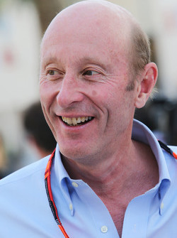 Donald Mackenzie, CVC Capital Partners Socio Director, Co Director de Inversiones Globales