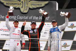 Podium: racewinnaar Sean Rayhall, 8 Star Motorsports, tweede plaats Max Chilton, Carlin en derde pla