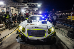 Pit stop per #11 Bentley Team HTP Bentley Continental GT3: Harold Primat, Christopher Brück, Clemens