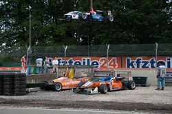 Pietro Fittipaldi, Fortec Motorsports Dallara Mercedes-Benz; Michele Beretta, Mücke Motorsport Dalla