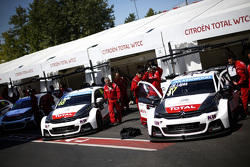 Расположение команды Citroën World Touring Car team