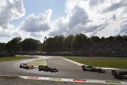 Marlon Stockinger, Status Grand Prix leads Patric Niederhauser, Team Lazarus