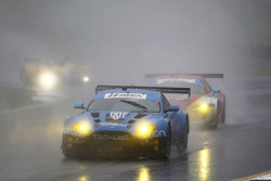 TRG-AMR车队007号阿斯顿·马丁V12 Vantage:克里斯蒂娜·尼尔森、库诺·魏特莫、布兰登·戴维斯