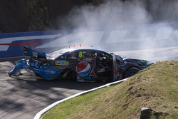 Unfall von Chaz Mostert, Prodrive Racing Australia, Ford