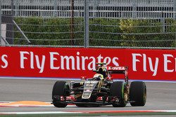 Pastor Maldonado, Lotus F1 E23