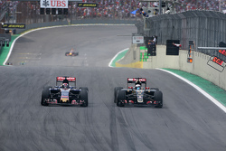 Romain Grosjean, Lotus F1 Team e Max Verstappen, Scuderia Toro Rosso