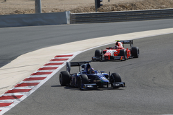 Dean Stoneman, Carlin leads Norman Nato, Arden International
