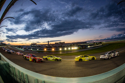 Brad Keselowski, Team Penske Ford, Matt Kenseth, Joe Gibbs Racing Toyota, Paul Menard, Richard Child