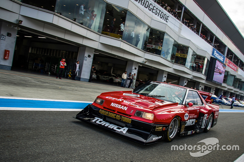 #7: Nissan Skyline GT-R
