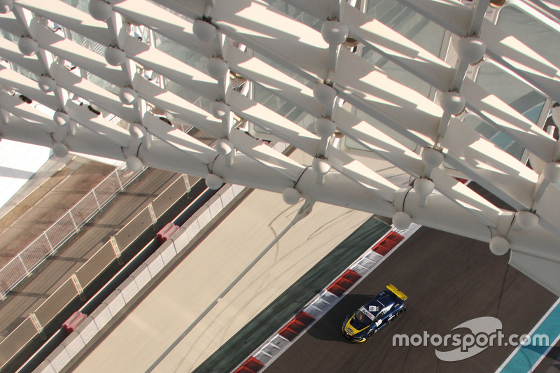 #2: Renault RS01 in Abu Dhabi
