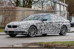 2017 BMW 5 Series spyfoto