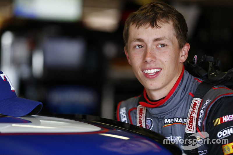 Brandon Jones Profile Bio, News, Photos & Videos