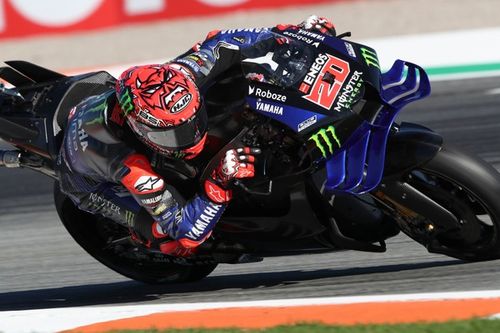 MotoGP: V4 &eacute; um projeto "no limite entre coragem e loucura", revela chefe da Yamaha
