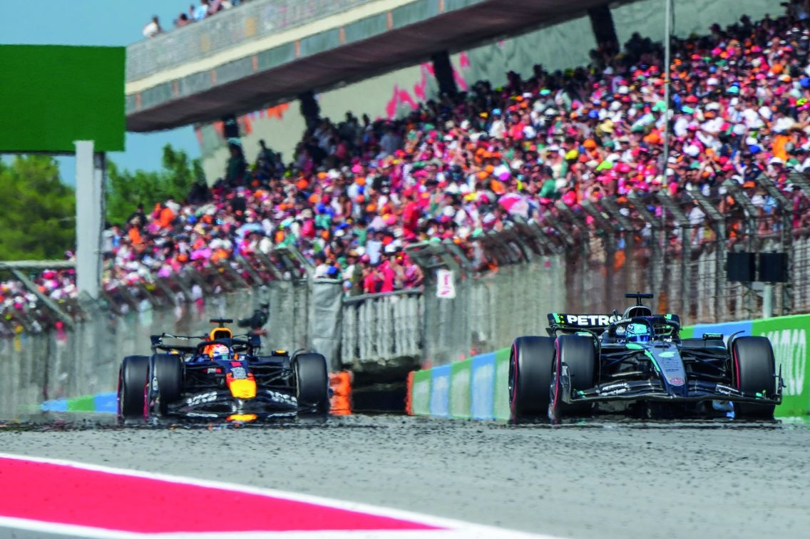 F1: Mercedes e Red Bull já estariam explorando 'área cinzenta' de novo regulamento