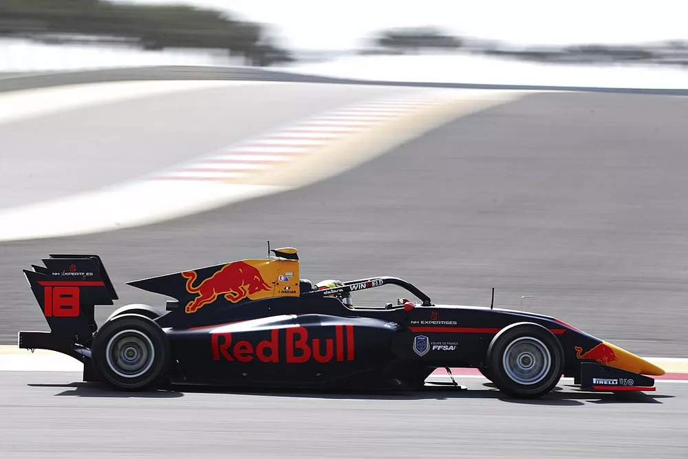 Isack Hadjar, Hitech Grand Prix