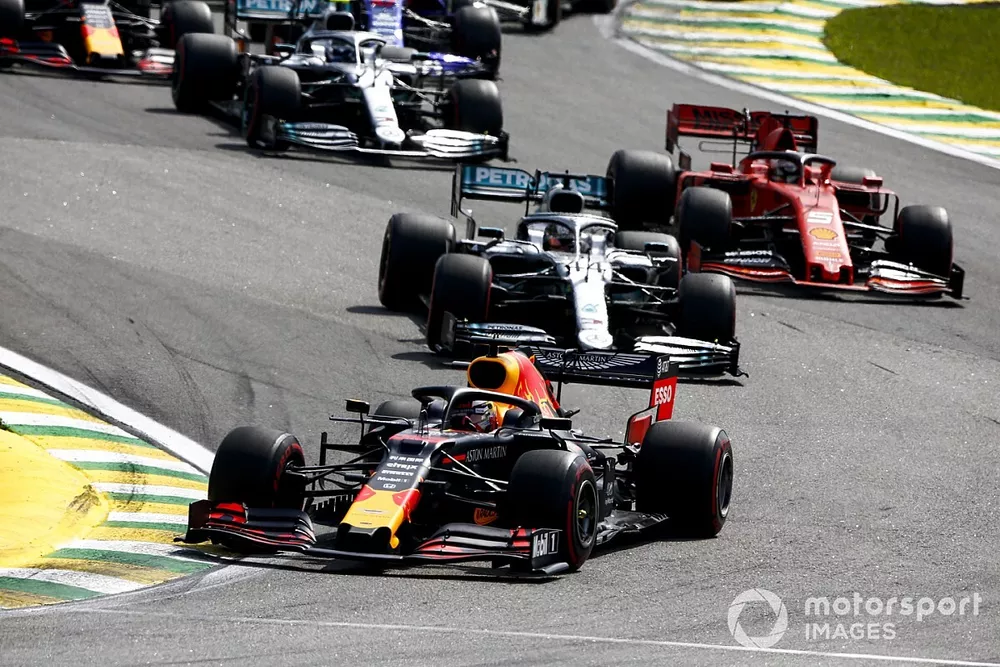 Max Verstappen, Red Bull Racing RB15, Lewis Hamilton, Mercedes AMG F1 W10, Sebastian Vettel, Ferrari SF90, Valtteri Bottas, Mercedes AMG W10