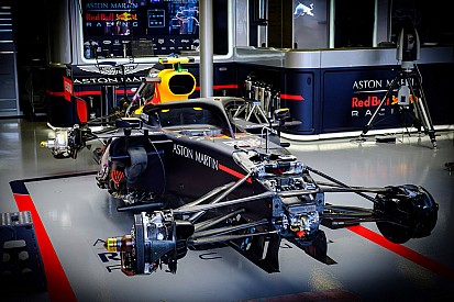 A Honda megduplázta a létszámot a Red Bull csatlakozása miatt
