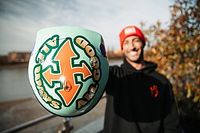 Ricciardo revela su casco para la temporada 2021 de F1