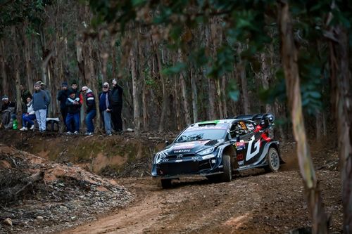 WRC Chile: Elfyn Evans toma el mando delante de Ogier y Fourmaux