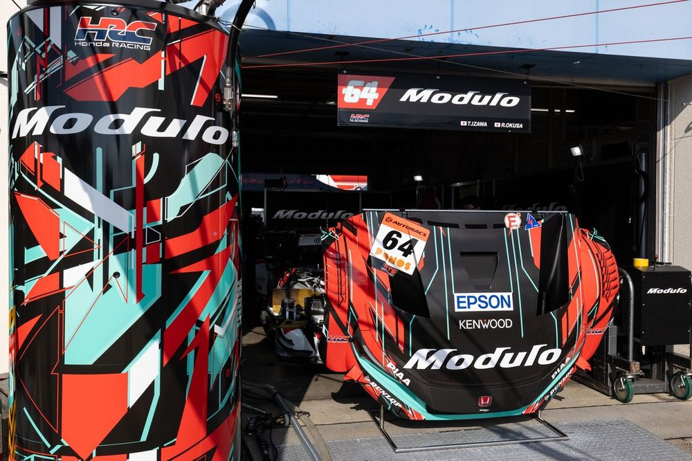 Moduloシビック、SUGOでの大クラッシュから復活。大草は“魔物のせい