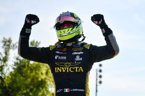 Leonardo Fornaroli &eacute; campe&atilde;o da temporada 2025 da F2