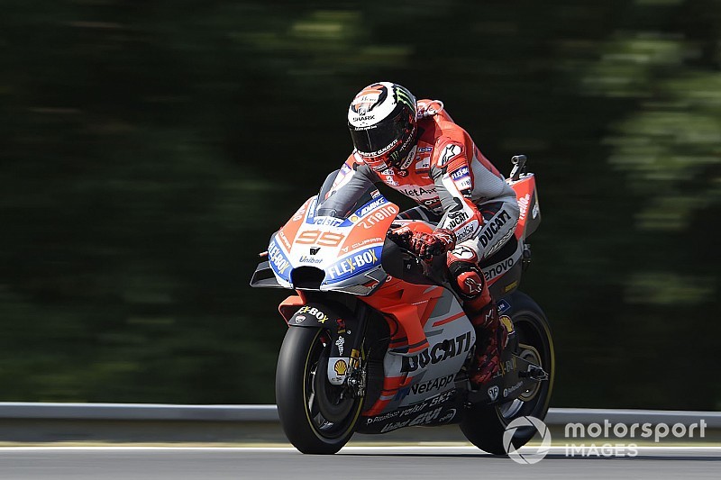 Лоренсо сравнил переход в Ducati с переходом в другой класс