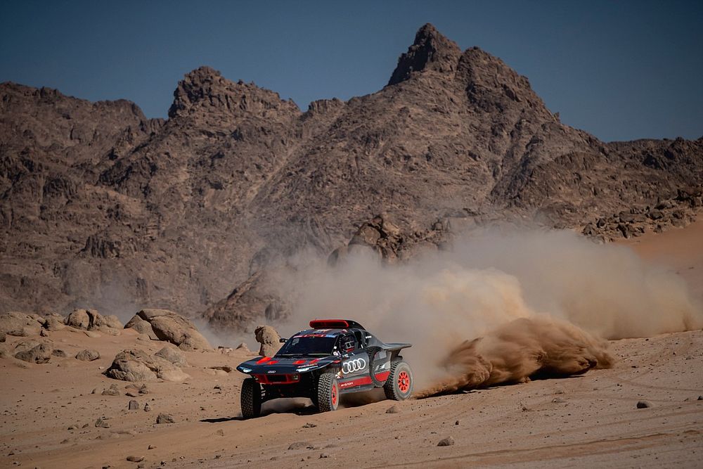#204 Team Audi Sport Audi RS Q e-tron E2: Carlos Sainz, Lucas Cruz