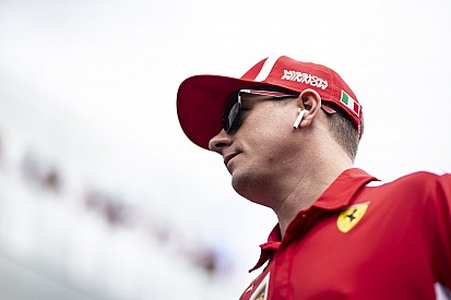 Óriási: valami csilingel, majd betoppan Räikkönen (VIDEÓ)