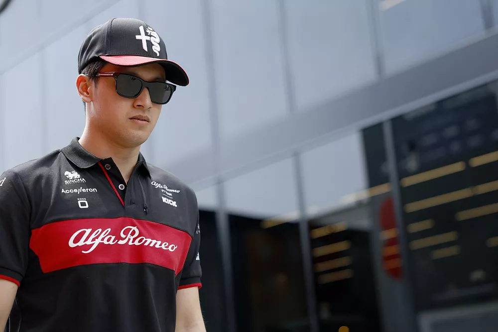 Zhou Guanyu, Alfa Romeo F1 Team in the paddock