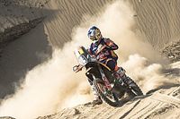 Price, magullado, se coloca l&iacute;der del Dakar tras la rotura de motor de Brabec