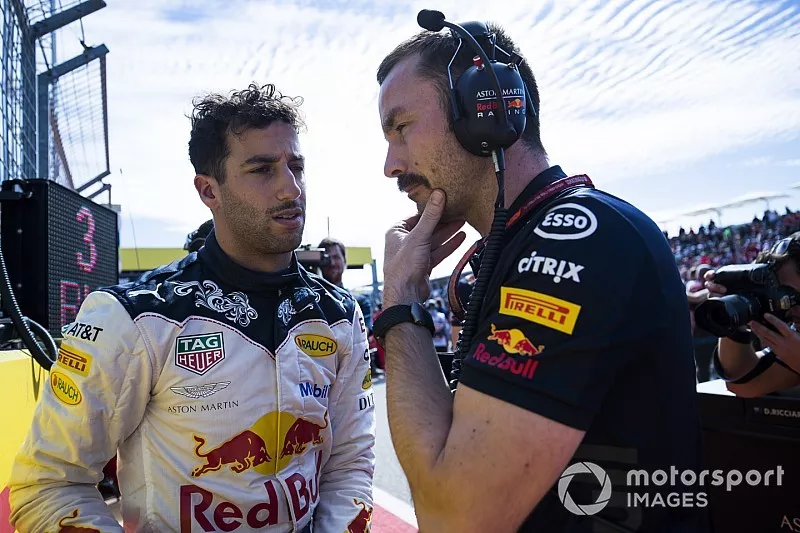 Daniel Ricciardo, Red Bull Racing, en la parilla