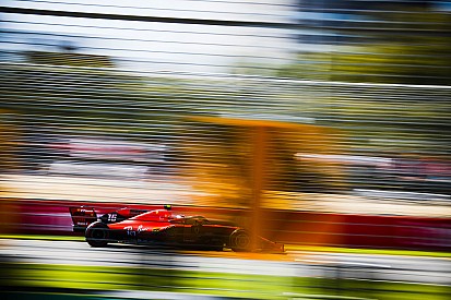 Leclerc: „Nincs ok a pánikra a Ferrari miatt”