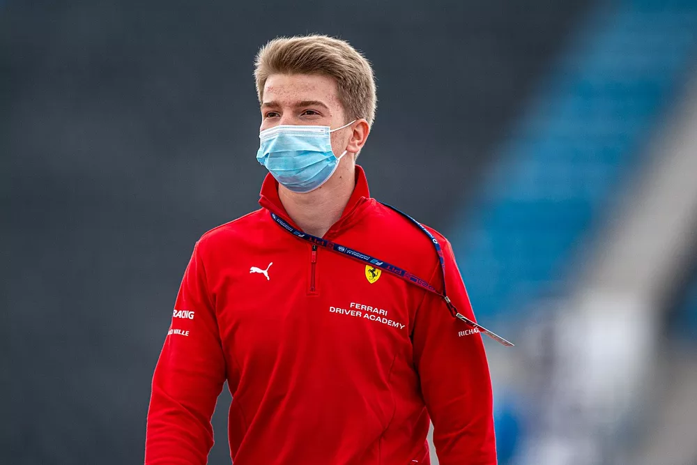2010171-fda-f2-sochi