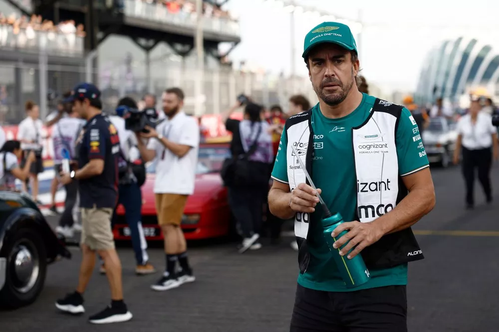 Fernando Alonso, Aston Martin F1 Team 