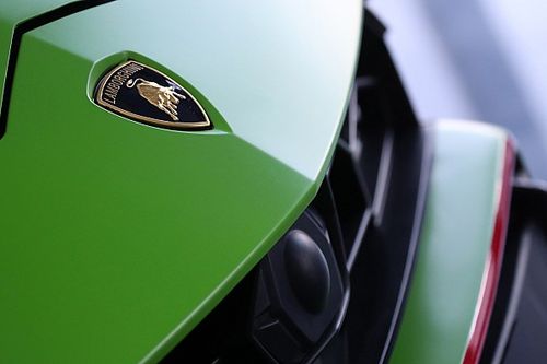 Dwa hipersamochody Lamborghini