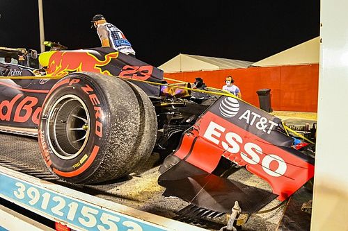 V&iacute;deo: Albon destroz&oacute; el Red Bull en Bahrein, y se explic&oacute;