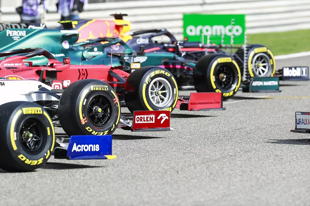 Pirelli tires on the Alfa Romeo Racing C41 