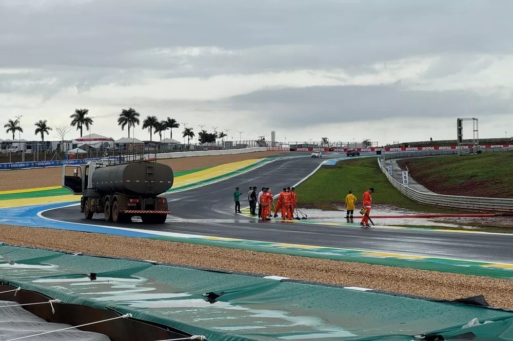 Circuit Goi&acirc;nia, vrijdagochtend