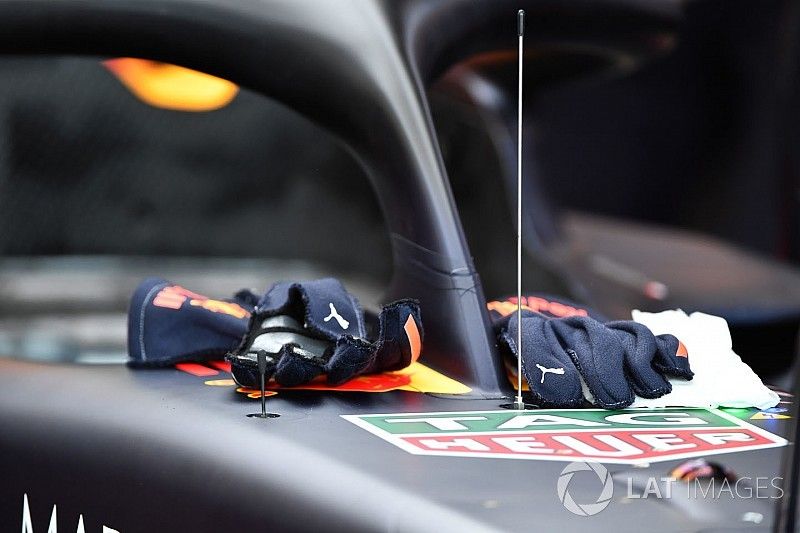 Red Bull Racing RB14 nariz y detalle de halo