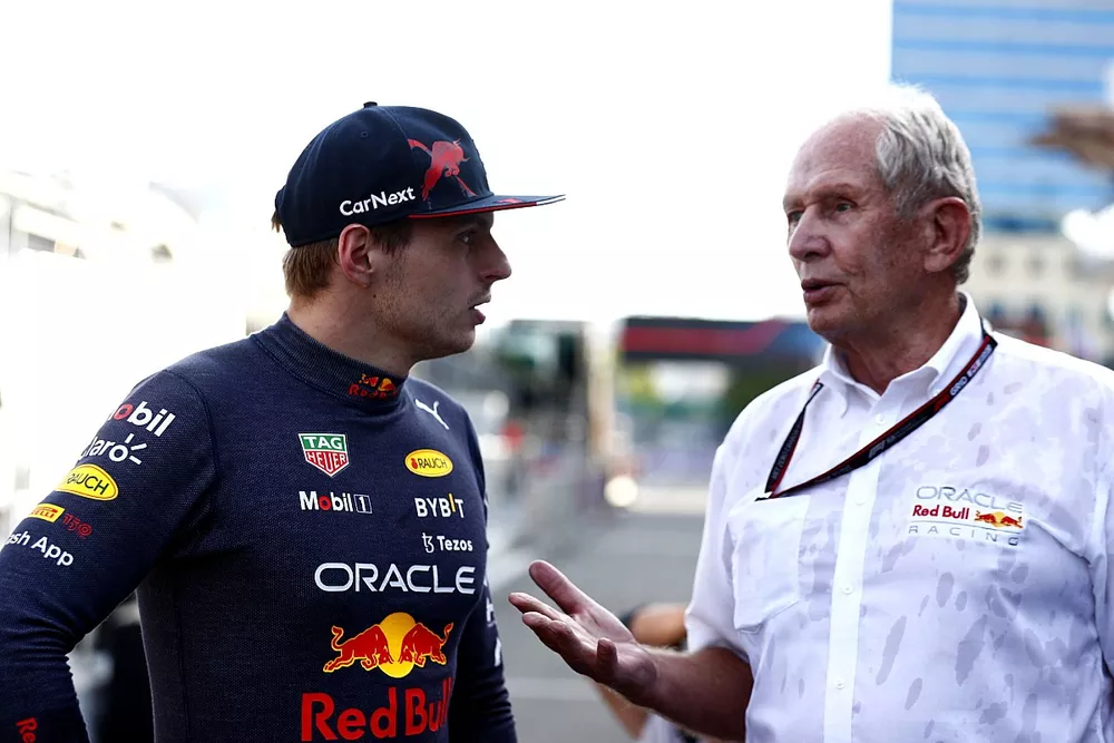 Max Verstappen, Red Bull Racing, con Helmut Marko, asesor de Red Bull Racing