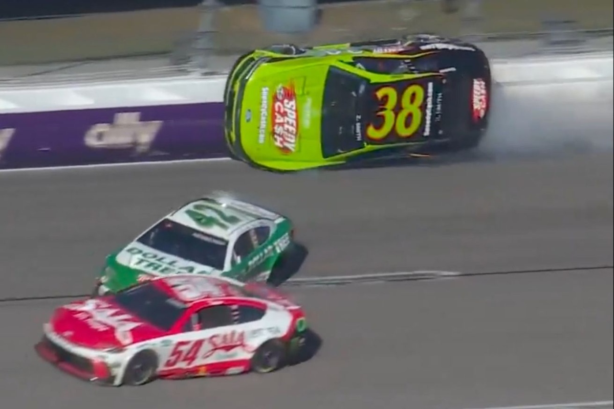 Strange sideways crash takes Zane Smith out of Kansas NASCAR Cup race