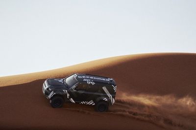 Peterhansel liderará estreia da Land Rover no Dakar em 2026
